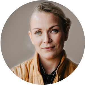 Portrait of Annelie Demred, VP Strategy and Growth at Trustlinks.