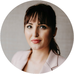 Portrait of Maria Boboc, Territory Manager at Trustlinks.